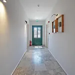 Pom Alaçatı Boutique Hotel *