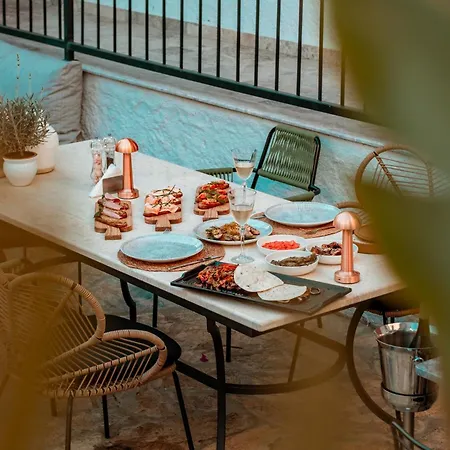 Pom Alacati Boutique * Çeşme