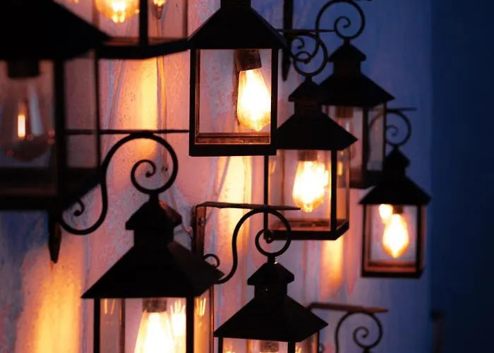 Pom Alacati Boutique